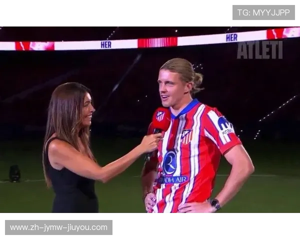 英超球员女朋友与球员私生活的媒体关注热点